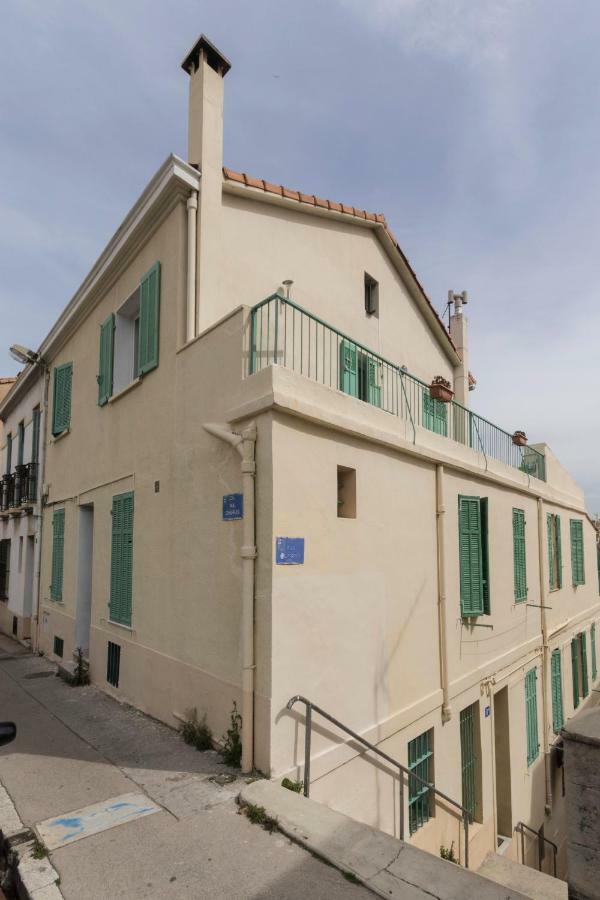 Stud Terras Ville Corniche 2 Pers Stat Gratuit Rue Modif Suivt Possib Et Accord Exclusif Marseille Eksteriør bilde