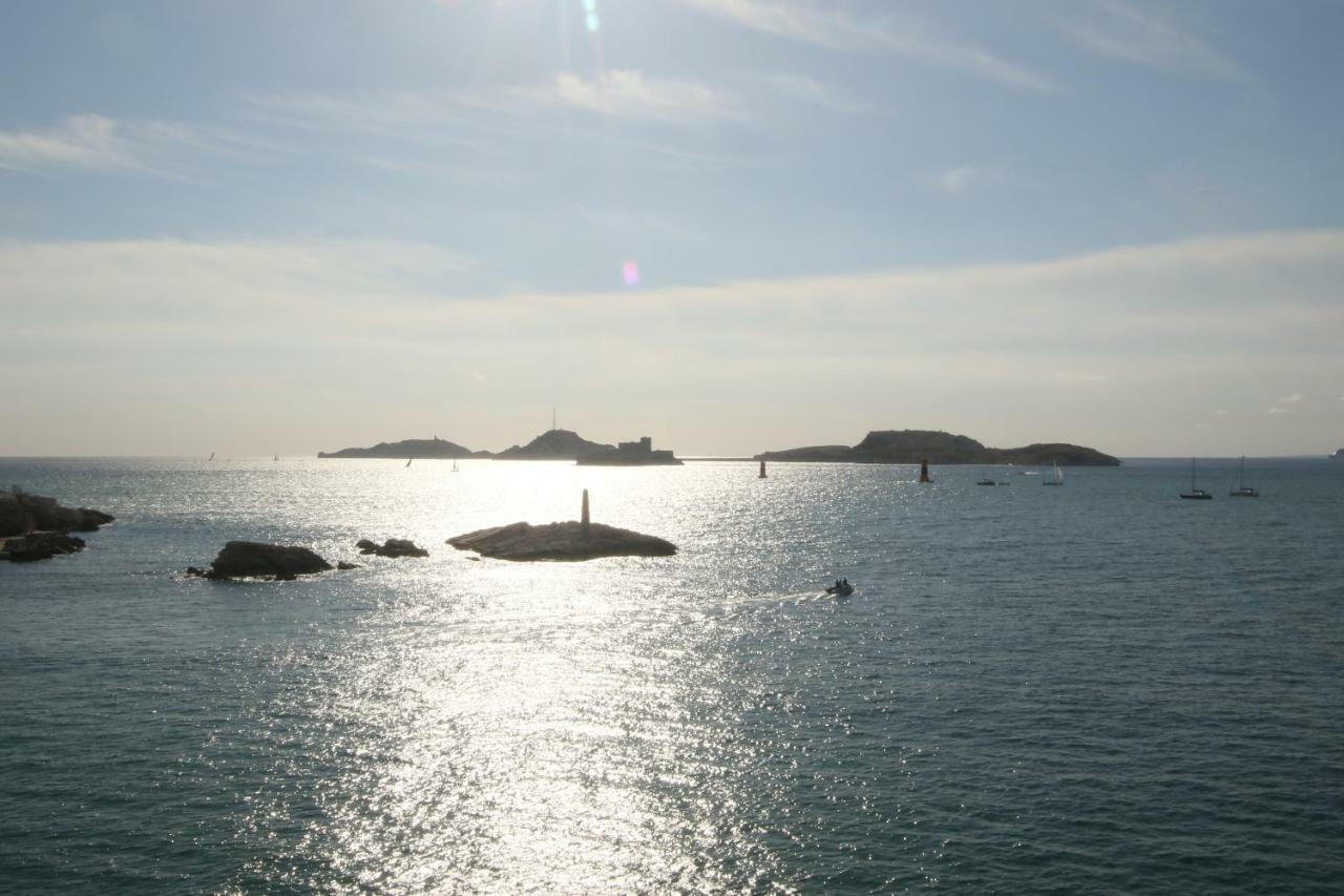 Stud Terras Ville Corniche 2 Pers Stat Gratuit Rue Modif Suivt Possib Et Accord Exclusif Marseille Eksteriør bilde